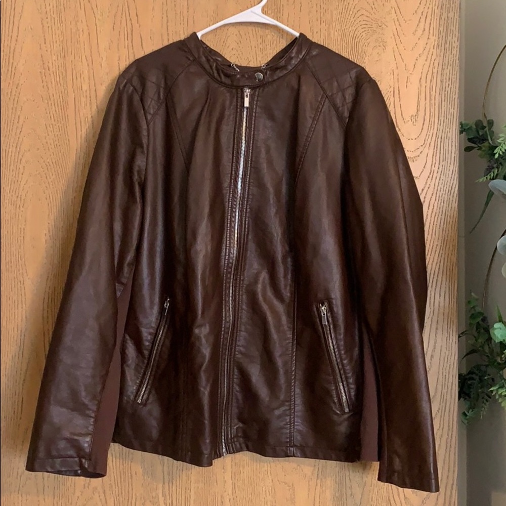 A.n.a. Women’s brown vintage leather jacket